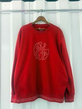 Chick-fil-A Employee Uniform Red Sweatshirt Oobe Brand Size 2XL